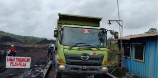 DKUMPP Banjar lakukan tera ulang terhadap jembatan timbang batu bara di Kecamatan Cintapuri