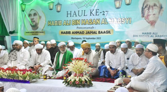 Bupati Banjar dan ribuan kaum muslimin hadiri peringatan haul Habib Ali bin Hasan Al-Habsyi