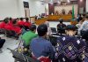 Majelis hakim PN Marabahan menunda putusan sidang gugatan perdata KUD Markati Jaya atas PT AW