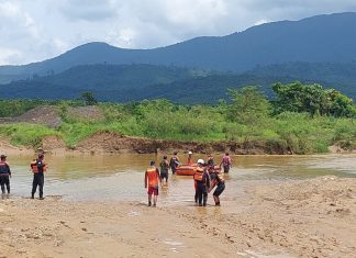 Gagal berenang ambil handphone, Jairullah meninggal terbawa arus sungai Batu Kapit