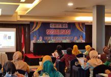 Dinas Kesehatan Kabupaten Banjar sosialisasikan revisi Buku KIA 2022 kepada kader posyandu