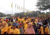Ribuan warga di Batola, ambil bagian dalam gerak jalan santai sehat di HUT Partai Golkar ke 58