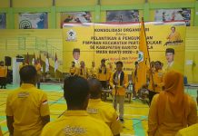 Pengurus Partai Golkar Kecamatan se Kabupaten Batola periode 2020-2025 di lantik dan dikukuhkan