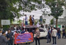 Kajari Banjar Didesak ” Tetapkan Tersangka ” Terkait Kasus Dugaan Korupsi Perjalanan Dinas di DPRD Banjar