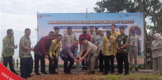 Setdakab Batola dan BPN Batola, awali penancapan 1000 patok batas tanah di Batola