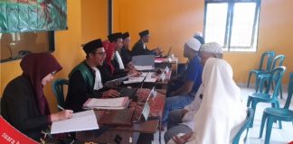 9 pasangan kekasih warga Anjir Muara mengikuti sidang nikah massal