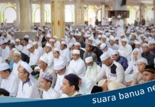 Wabup Banjar Habib Idrus Al Habsyie sholat id di Masjid Al Koramah Martapura