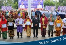 Setda Banjar HM.Hilman menjadi Inspektur upacara peringatan Hari Pendidikan Nasional dilingkup Pemkab Banjar