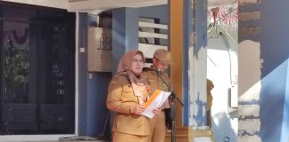 Erny Wahdini menjadi Pembina Apel Kerja Gabungan ASN dilingkup Pemkab Banjar