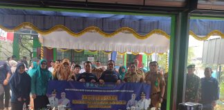 DPRKPLH Banjar melakukan kegiatan sosialisasi soal pengelolaan sampah yang benar dan bernilai ekonomis