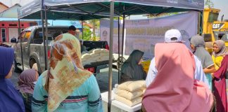 Jual beras murah, program pangan murah DKPP Banjar diserbu warga