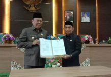DPRD setujui Raperda Pajak dan Kemudahan Investasi menjadi Perda Kabupaten Batola