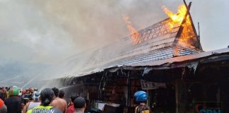 Pedagang Pasar Thaibah ‘panik’ ada kobaran api disalah satu toko makanan ringan