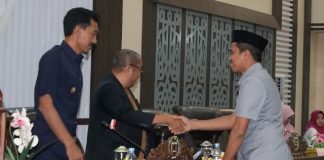 Bupati Banjar Saidi Mansyur sampaikan terima kasih kepada, semua fraksi di DPRD Kabupaten Banjar