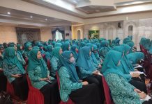 Hj Nurgita Tiyas membuka rakor pembinaan kader PKK Kabupaten Banjar tahun 2023 d Mahligai Sultan Adam