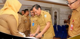 Penandatanganan komitmen bersama ‘inovasi’ dalam mendukung visi misi Kabupaten Banjar