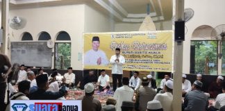 Sekwan DPRD Batola dampingi Pj. Bupati Barito Kuala Safari Ramadan 1445 H di Desa Sei Telan