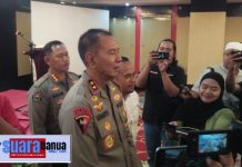 Kapolda Kalsel Irjen Pol Winarto dan jajaran berbuka puasa bersama dengan insan pers