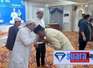 Hari pertama lebaran, Bupati Banjar menggelar open house di Mahligai Sultan Adam