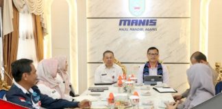 Asdep Tata Kelola Pemerintahan Kementerian Koordinator Polhukam kunjungan kerja ke Kabupaten Banjar