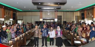 Setda HM. Hilman membuka kegiatan sosialisasi pelaksanaan Survei Kepuasan Masyarakat