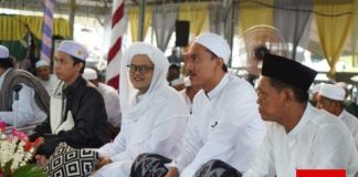 Bupati Banjar Saidi Mansyur hadiri haul ke 5 Sjech Muhammad Arsa Desa Maniapun