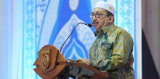 Wakil Bupati Banjar Said Idrus Al Habsyie menutup resmi MTQ ke XLVII Tingkat Kabupaten Banjar di Sungai Tabuk