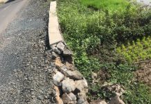 Menunggu perbaikan, sudah tiga bulan bangunan siring jalan Kampung Melayu ‘Ambrol’