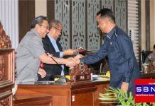 Bupati Banjar berikan jawaban atas Pandangan Umum fraksi terhadap raperda perubahan APBD 2024