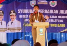 Bupati Saidi Mansyur pesan kepada warga Beruntung Baru pelihara jalan daerah