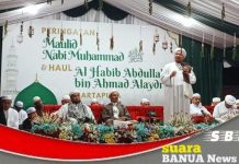 Wakil Bupati Said Idrus Alhabsyi bersama ribuan jamaah hadiri kegiatan Maulid Nabi di Majelis Akhlaqul Musthofa