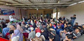 Pasangan calon bupati Mujiyat dan wakil bupati Fahrin Nizar, awali kampanye dialogisnya di Berangas