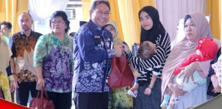 Peduli stunting, PT Perkebunan Danau Salak salurkan bantuan untuk anak stunting