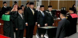 Ketua dan Unsur Pimpinan DPRD Kabupaten Banjar resmi dilantik