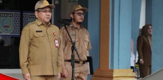 Setda HM Hilman menjadi pembina apel gabungan ASN dilingkup Pemkab Banjar