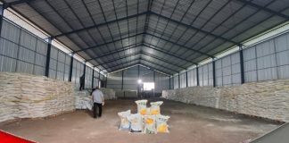 Polisi bongkar gudang pupuk ilegal di Landasan Ulin, ditengarai sudah dipasok 30 kontainer