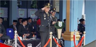 Letkol Kav Zulkifer Sembiring menjadi inspektur upacara peringatan Hari Pahlawan