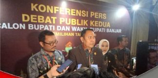Debat publik kedua Pilkada Banjar 2024 sempat ‘memanas’ KPU dan Bawaslu secara bersamaan naik ke mimbar debat, ada apa?