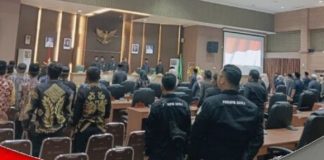 DPRD Barito Kuala gelar rapat paripurna dengan agenda pembahasan APBD 2025