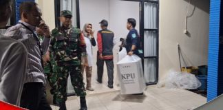 Pendistribusian logistik pilkada dari PPS ke PPK di Kecamatan Martapura dirampungkan tadi malam