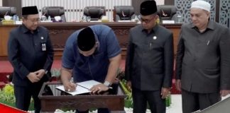 Paripurna DPRD Kabupaten Banjar lakukan pengesahan AKD periode 2024- 2029