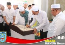 Jelang haul Guru Sekumpul, Bupati Saidi Mansyur meresmikan Masjid Baiturrahman di Sekumpul Indah Martapura