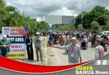 Arus kedatangan jamaah haul mulai memadati kawasan Jalan Ahmad Yani Km 21