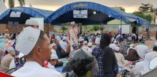 Sholat Magrib bersama di Rest Area SPBU Golf, juga bisa ikuti haul ke 20 Guru Sekumpul