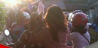 Sempit, kemacetan diperempatan jalan AMD Pemurus Dalam dikeluhkan
