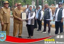 Apel HKN di lingkup Pemkab Banjar diisi dengan penyerahan hadiah Lomba TTG dan sertifikat TPP