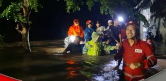 Banjir rendam 2 pemukiman warga, Komplek Mekatama dan Arwana Residence 17 Tergenang