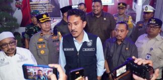 Bupati dan Ketua DPRD Kabupaten Banjar kunjungi posko layanan Nataru 2025