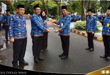 Setda HM Hilman menjadi pembina upacara apel HKN dilingkup Pemkab Banjar