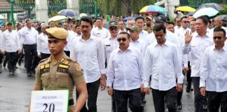 Jelang pelantikan besok, 961 pasangan kepala daerah terpilih long march dari Monas ke Istana Kepresidenan